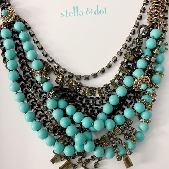 Stella & Dot Marchesa Statement Necklace - Picture 8 of 9